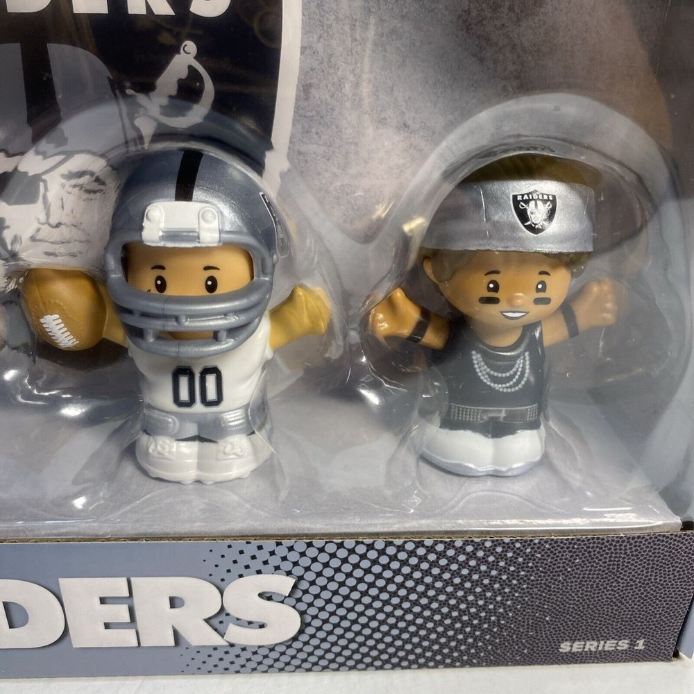 Las Vegas Raiders Fisher Price Little People Special Edition Series 1 NEW IN BOX - Picture 4 of 5